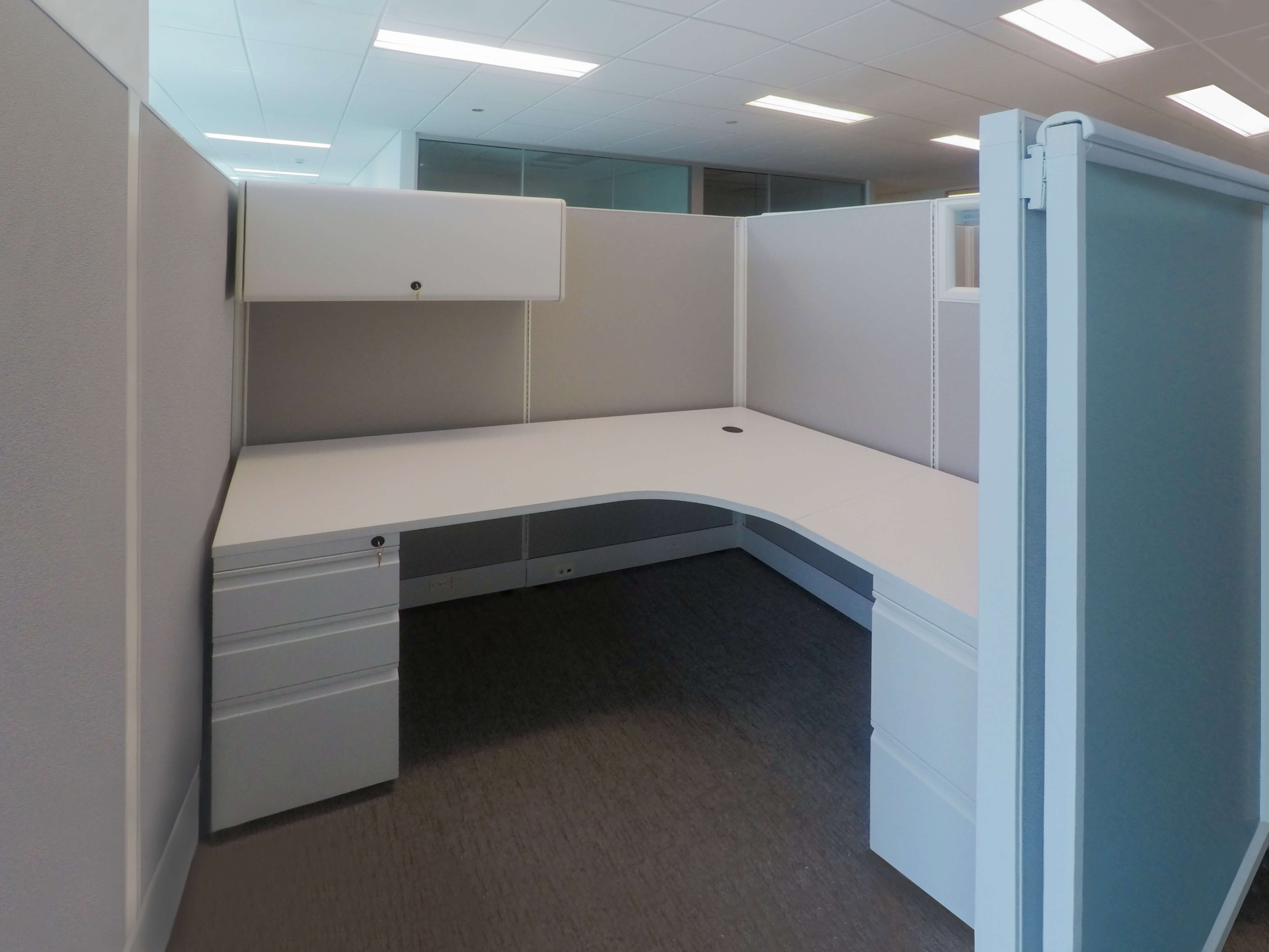 L shaped cubicles 529 3